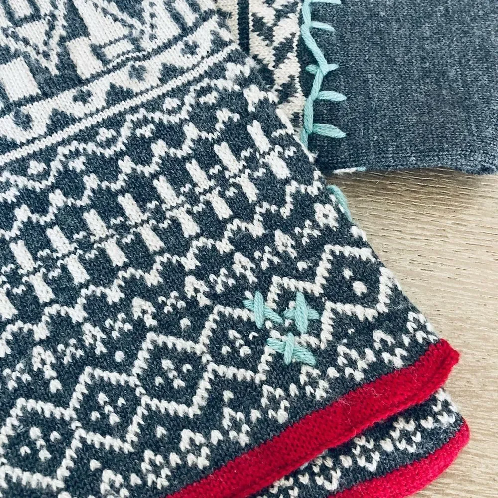 Nordic Fair Isle Print Gray Winter Scarf